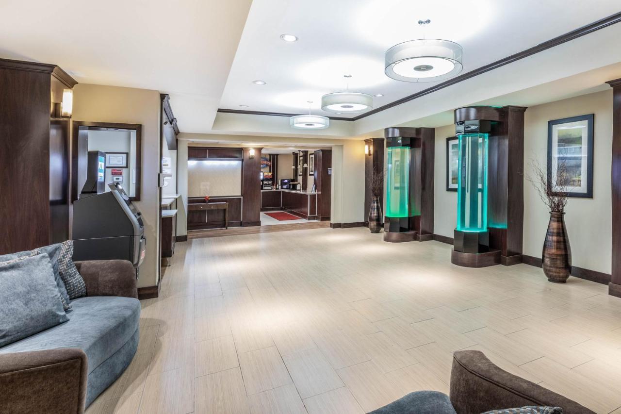 Hotel Baymont By Wyndham Victoria Zewnętrze zdjęcie